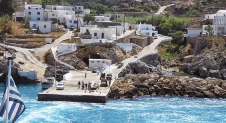 Ποιο ελληνικό νησί σου δίνει 500 ευρώ τον μήνα για να μείνεις εκεί! (εικόνες)